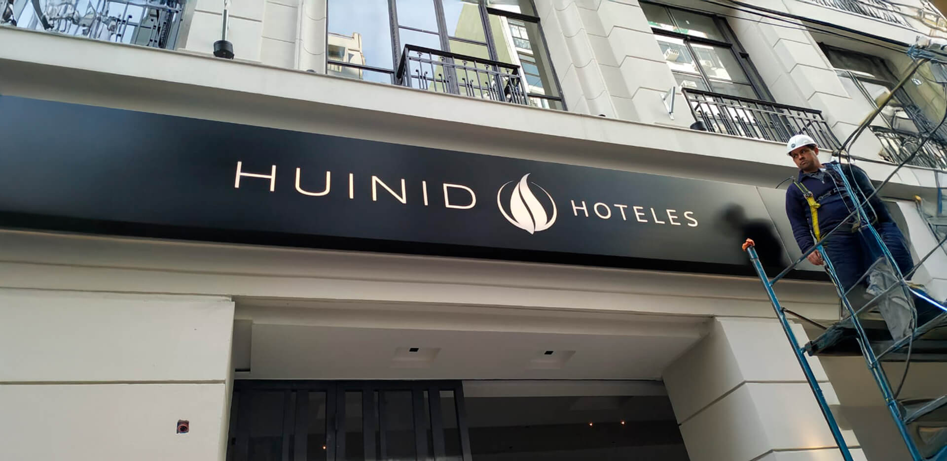 cartel hotel alucobond