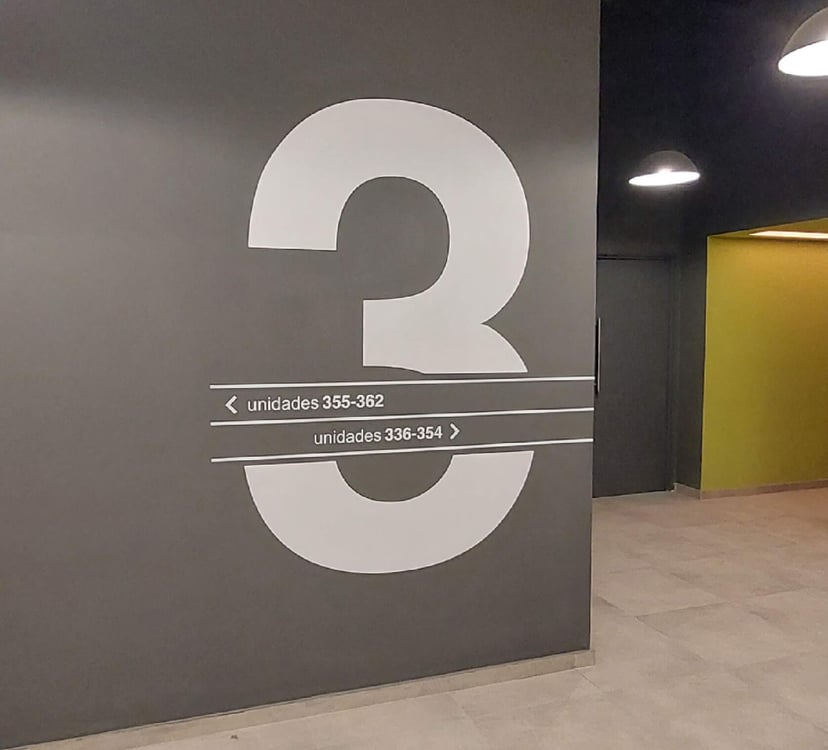 numeros de pvc gigantes y vinilo de corte son indicaciones