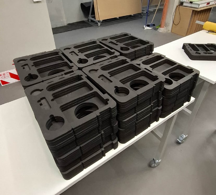 calados goma eva para interior de caja 4tipos -05 interiores de caja en goma eva negra para packaging