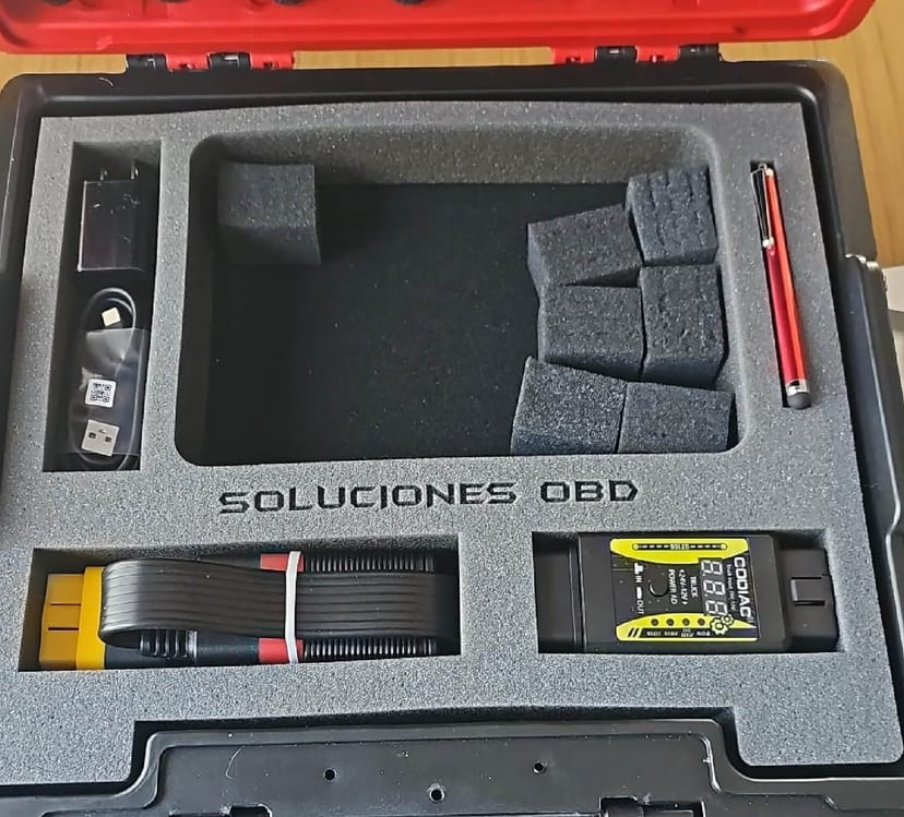 interior maletin goma espuma para interior de caja 4tipos -10 interior de maletines de trabajo personalizado en goma espuma